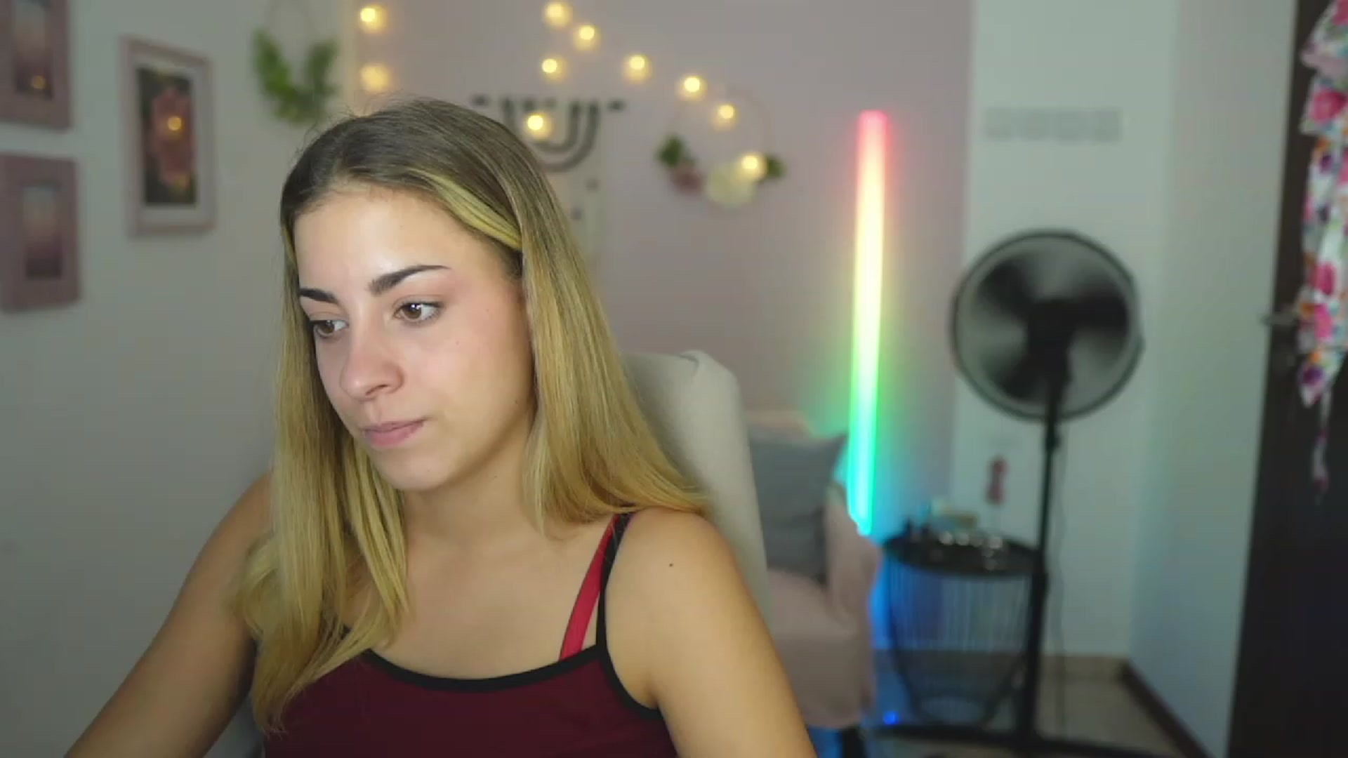 Gallery image thumbnail from Gia_Lopez18's myfreecams stream on, 09/05/2023, 17:53 image 14 of 20