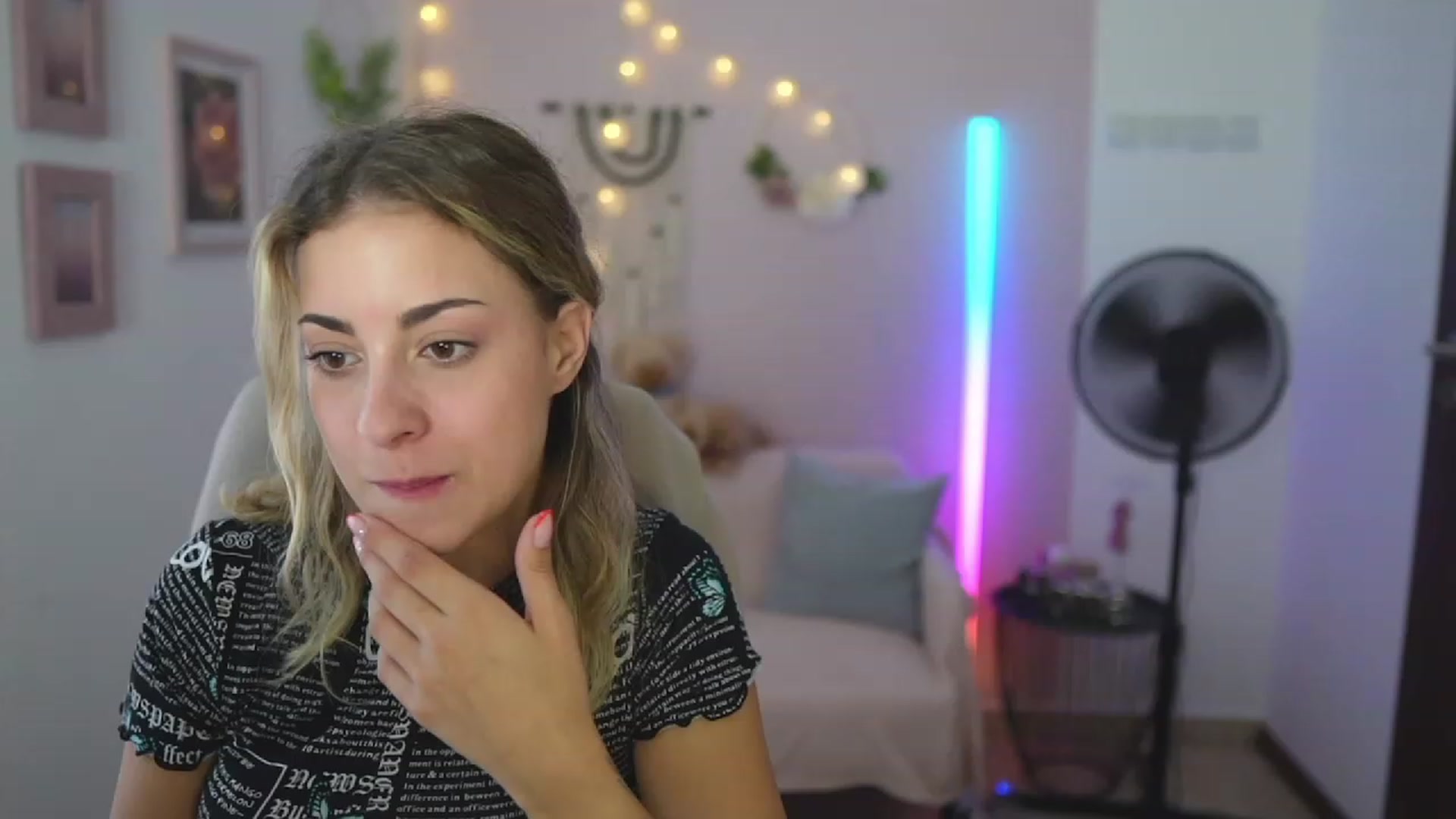 Gallery image thumbnail from Gia_Lopez18's myfreecams stream on, 09/06/2023, 14:41 image 9 of 20