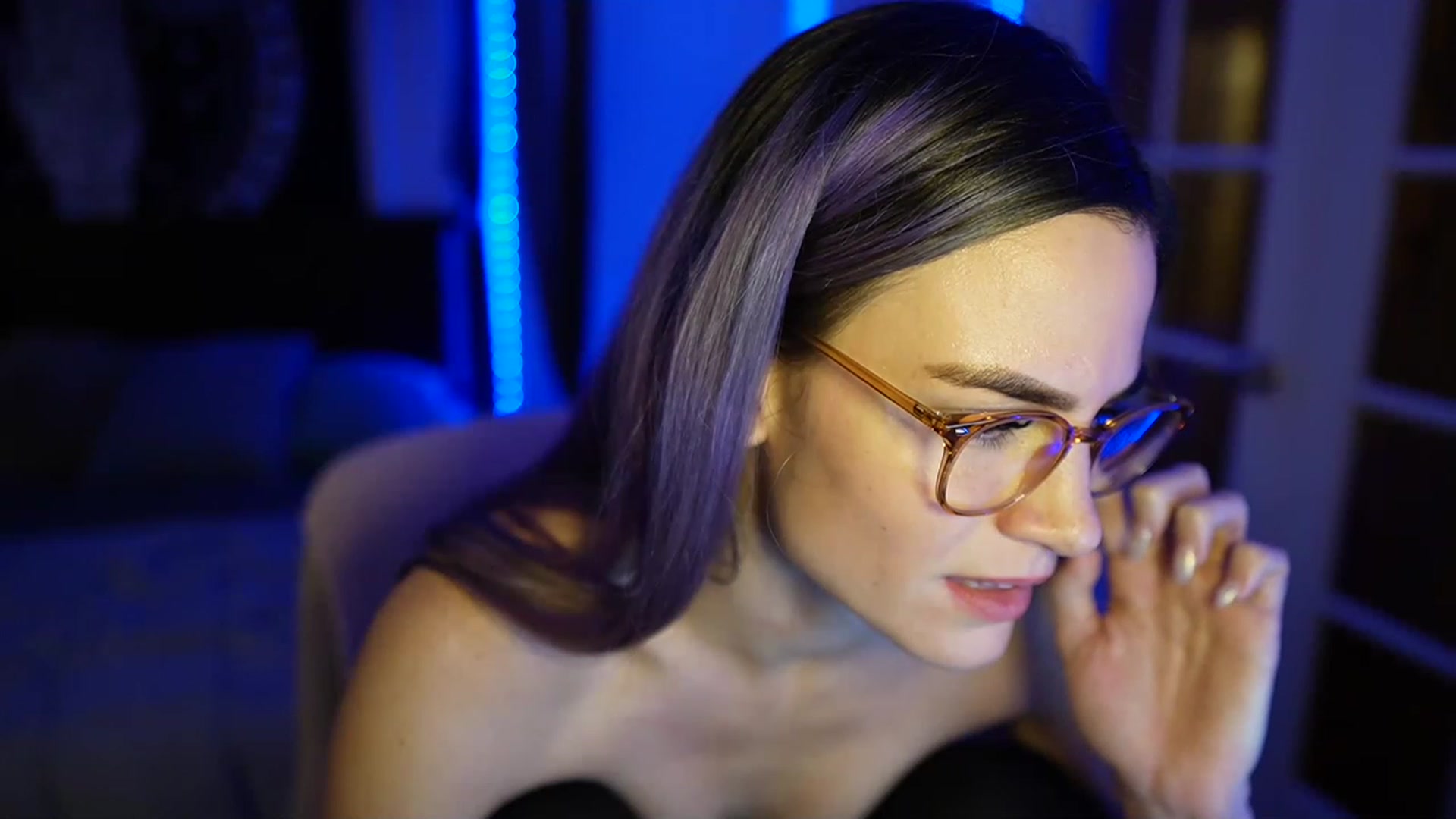 Gallery image thumbnail from Gia_NewYear's myfreecams stream on, 12/28/2022, 02:40 image 17 of 20