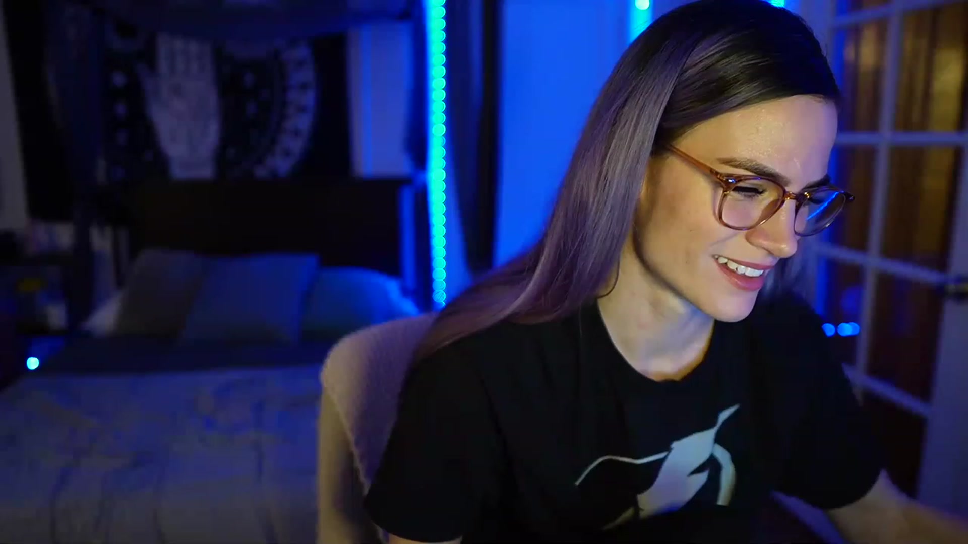 Gallery image thumbnail from Gia_NewYear's myfreecams stream on, 12/28/2022, 02:40 image 1 of 20