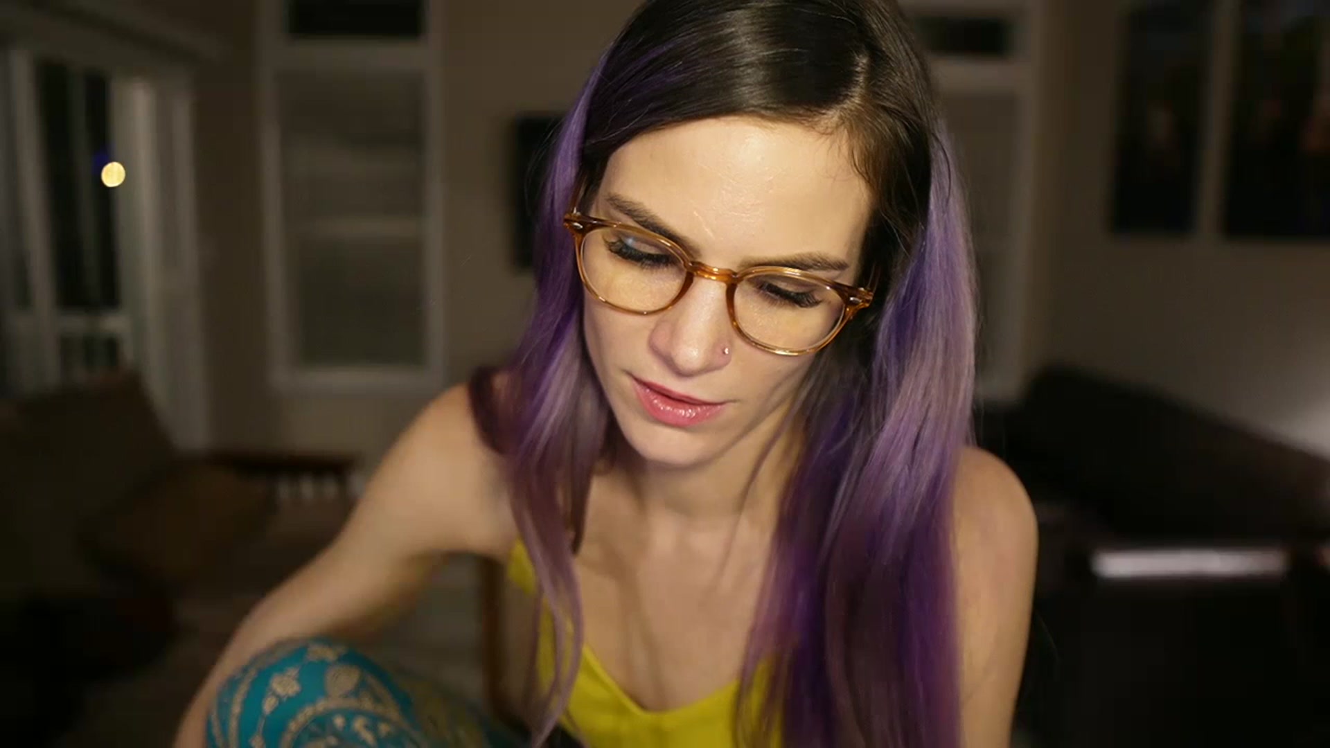 Gallery image thumbnail from Gia_NewYear's myfreecams stream on, 12/29/2022, 01:35 image 10 of 20