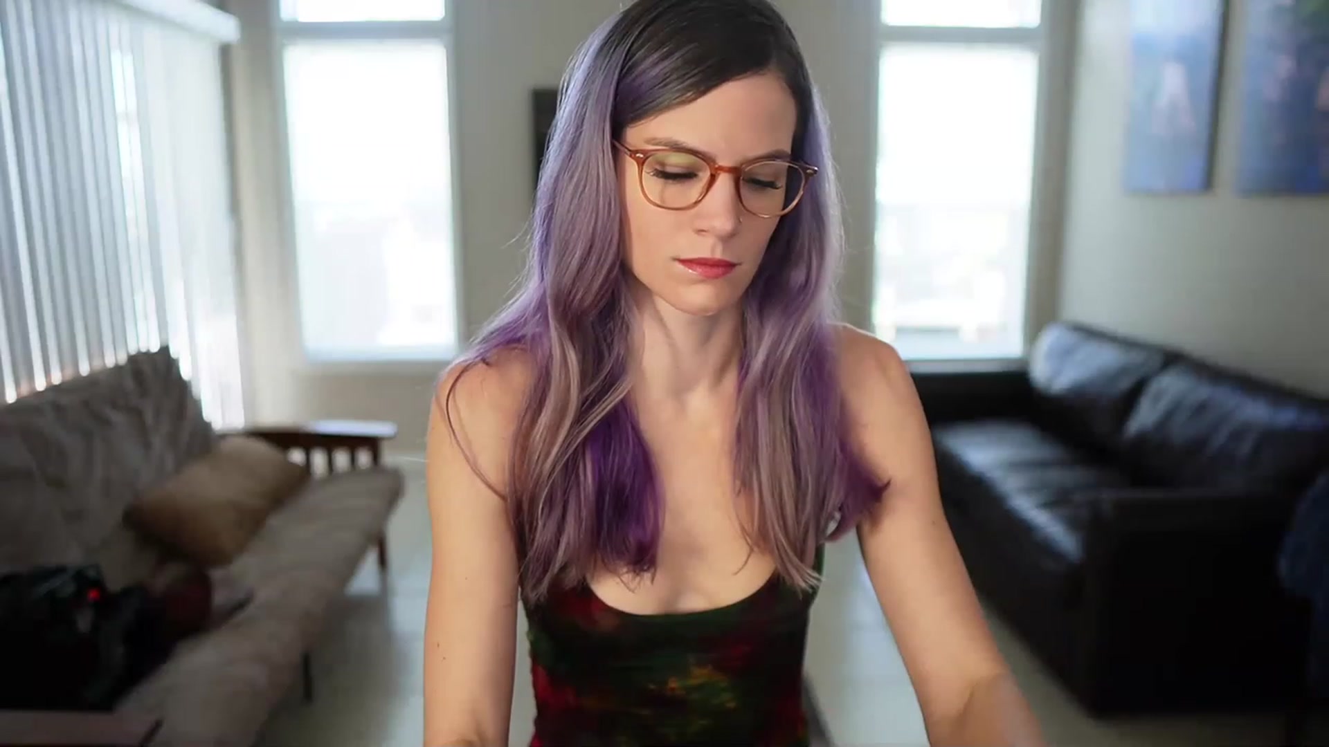 Gallery image thumbnail from Gia_NewYear's myfreecams stream on, 12/29/2022, 16:31 image 3 of 20