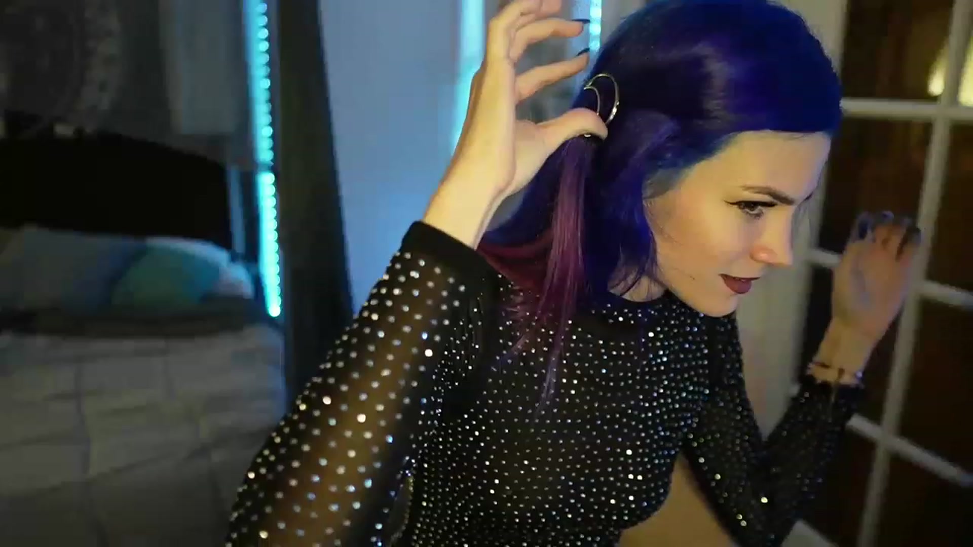 Gallery image thumbnail from Gia_NewYear's myfreecams stream on, 12/31/2022, 23:47 image 1 of 20