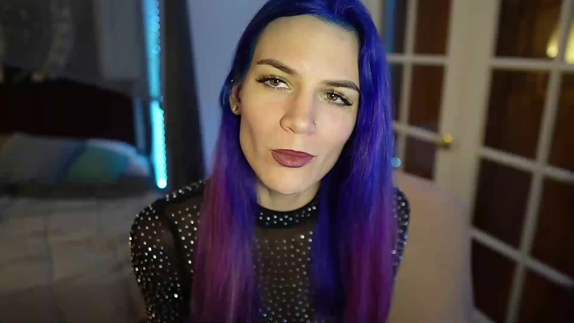Gallery image thumbnail from Gia_NewYear's myfreecams stream on, 12/31/2022, 23:47 image 6 of 20