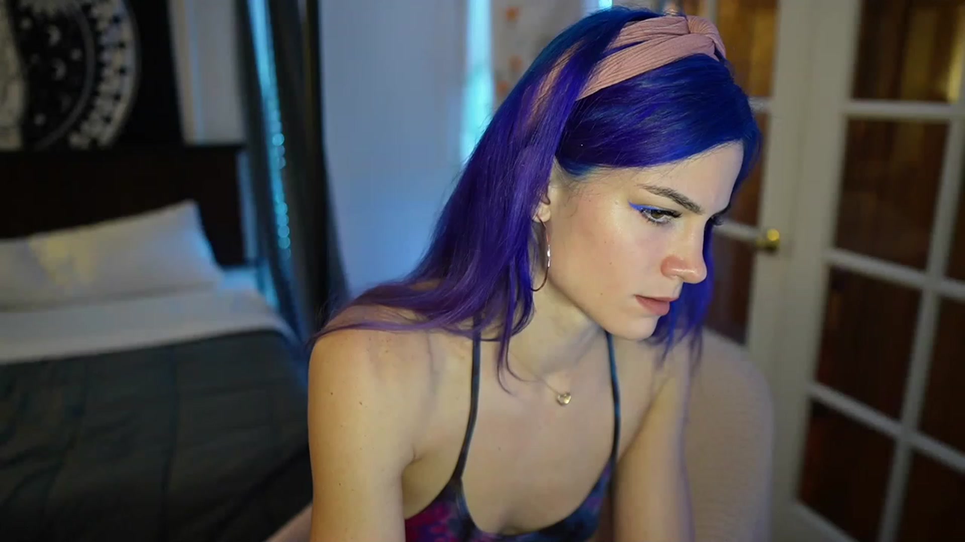 Gallery image thumbnail from Gia_NewYear's myfreecams stream on, 01/03/2023, 24:06 image 1 of 20