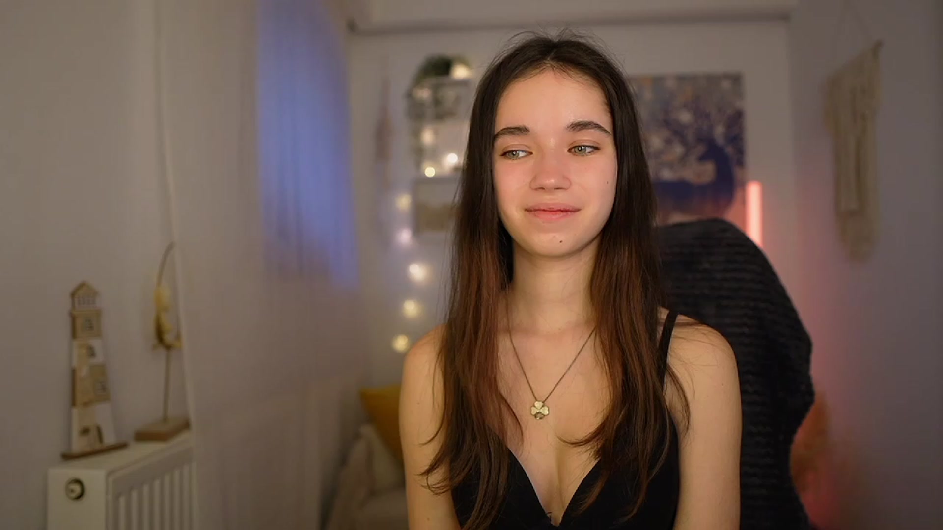 Gallery image thumbnail from Gia_Paige18's myfreecams stream on, 01/28/2024, 12:17 image 8 of 20