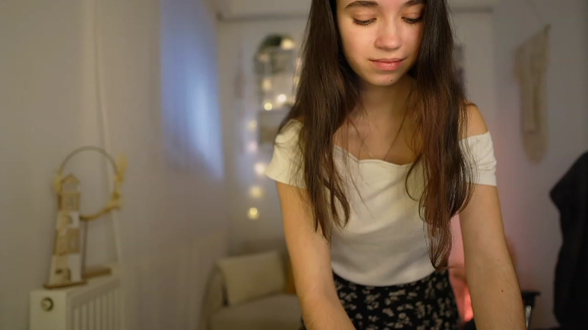 Gallery image thumbnail from Gia_Paige18's myfreecams stream on, 01/29/2024, 09:33 image 1 of 20
