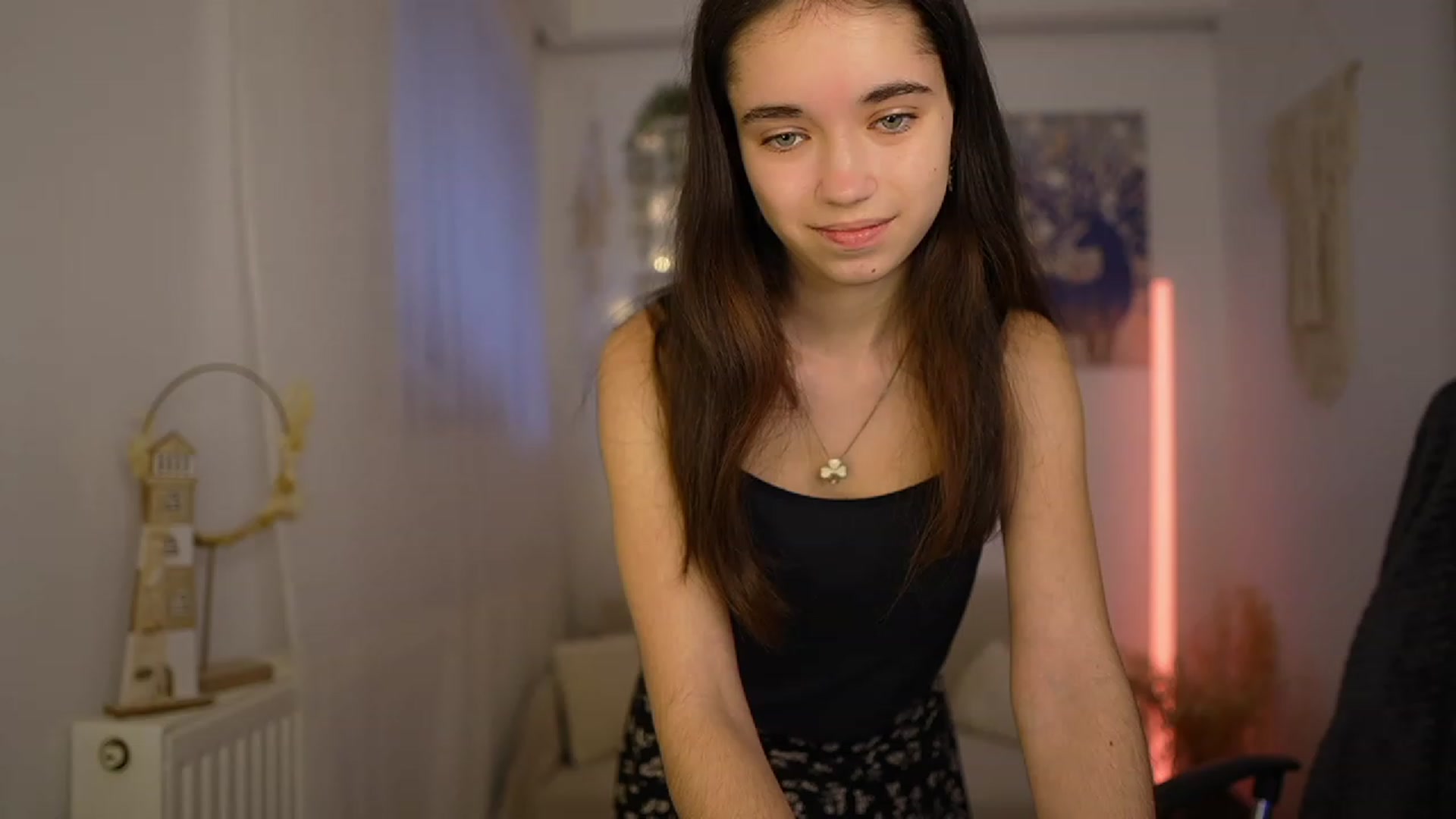 Gallery image thumbnail from Gia_Paige18's myfreecams stream on, 01/30/2024, 09:32 image 4 of 20