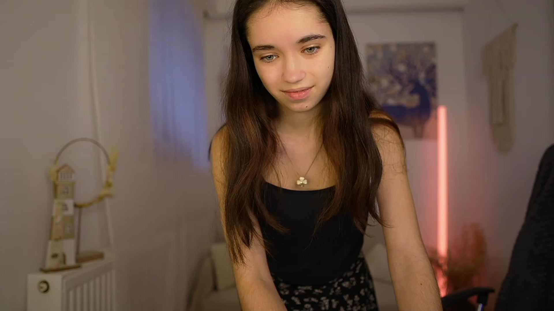 Gallery image thumbnail from Gia_Paige18's myfreecams stream on, 01/30/2024, 09:32 image 7 of 20