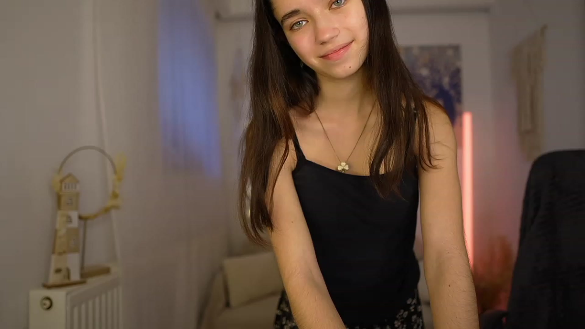 Gallery image thumbnail from Gia_Paige18's myfreecams stream on, 01/30/2024, 11:20 image 8 of 20