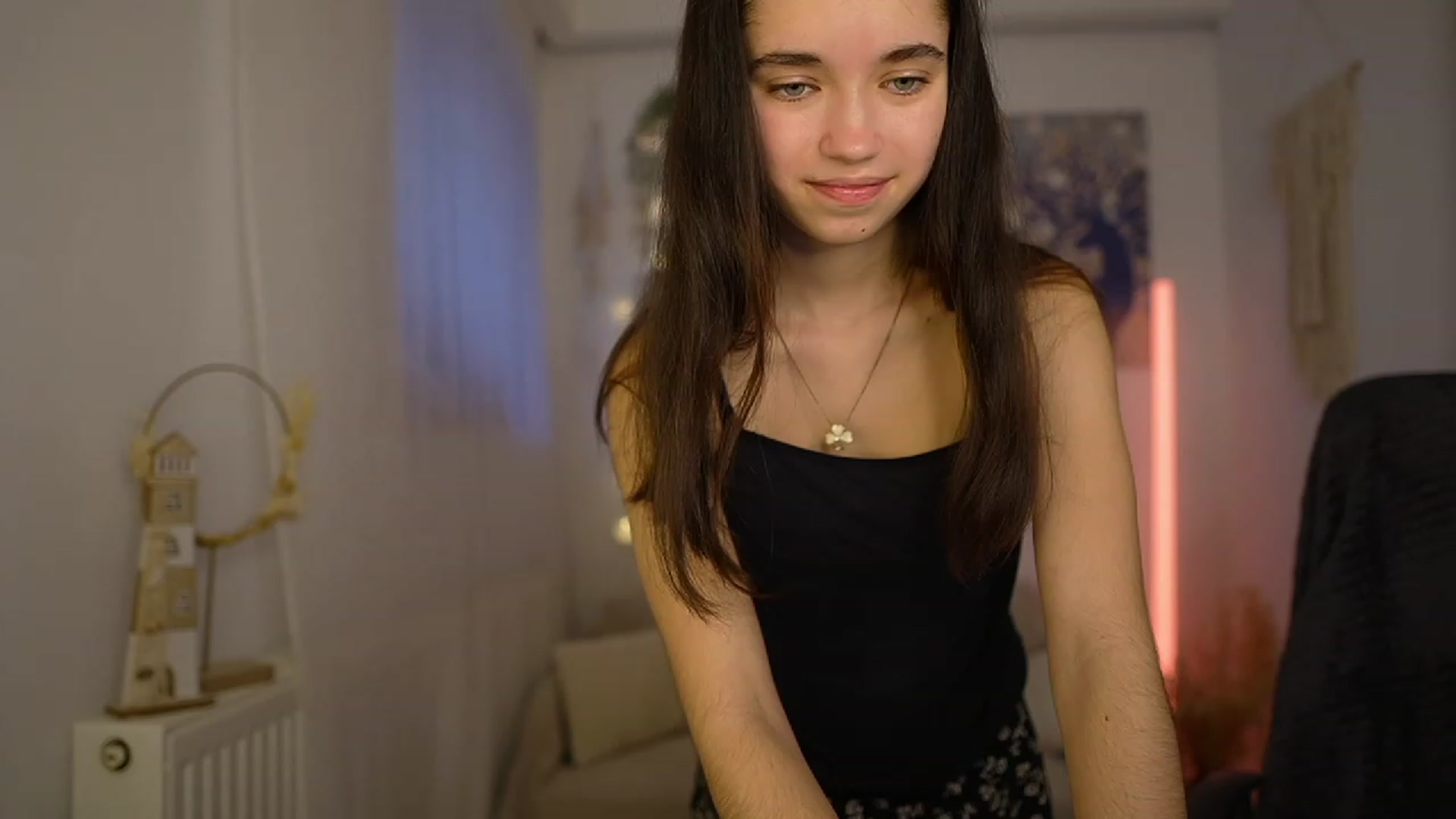 Gallery image thumbnail from Gia_Paige18's myfreecams stream on, 01/30/2024, 11:20 image 9 of 20