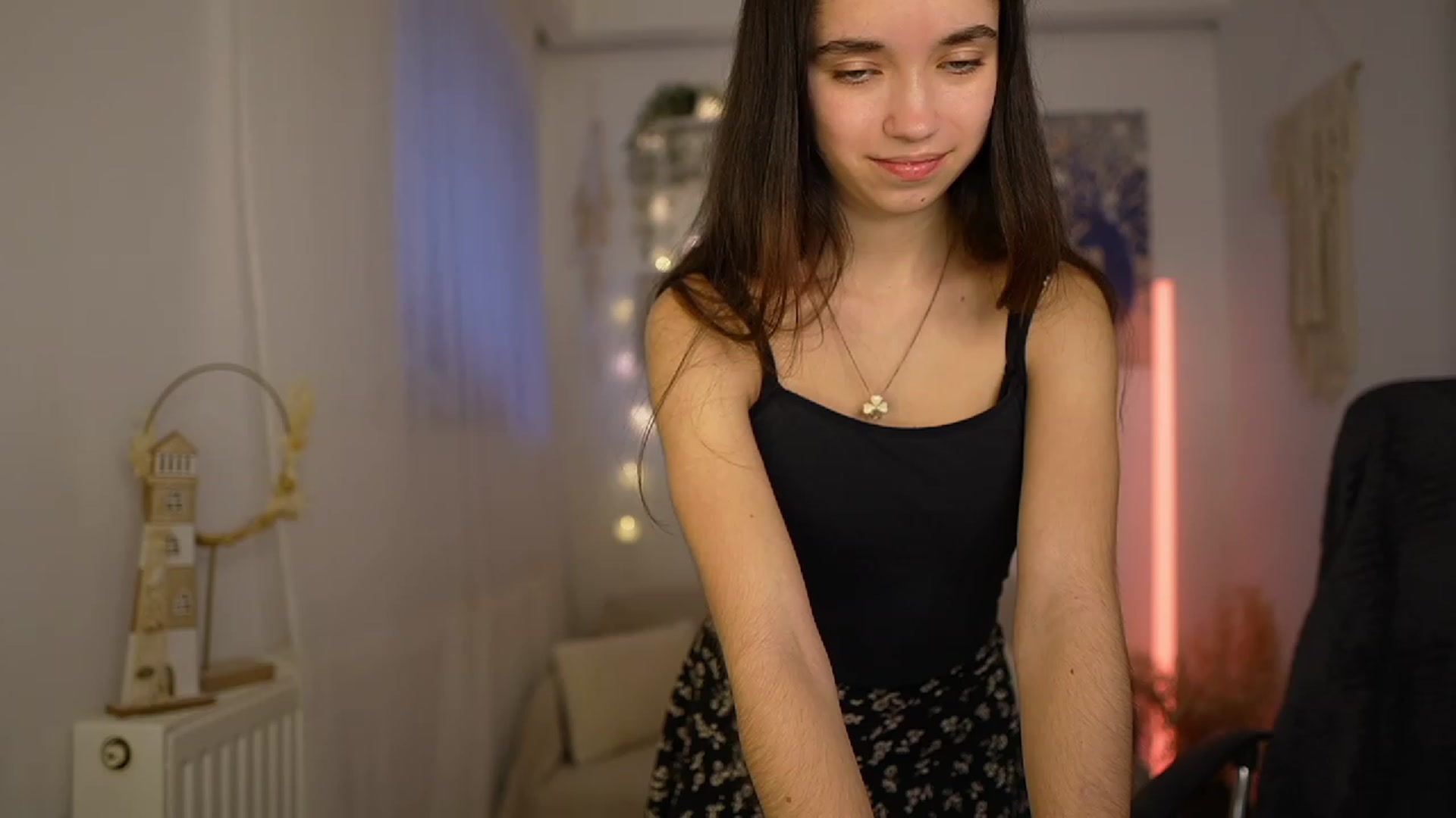 Gallery image thumbnail from Gia_Paige18's myfreecams stream on, 01/30/2024, 12:54 image 12 of 20