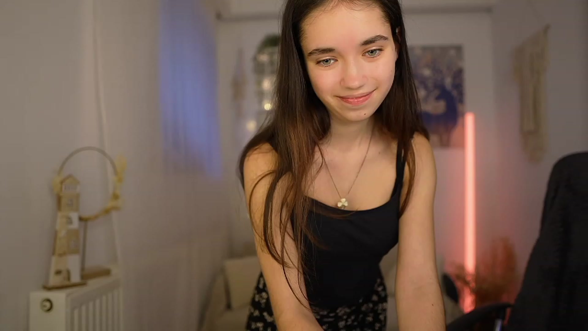 Gallery image thumbnail from Gia_Paige18's myfreecams stream on, 01/30/2024, 12:54 image 17 of 20