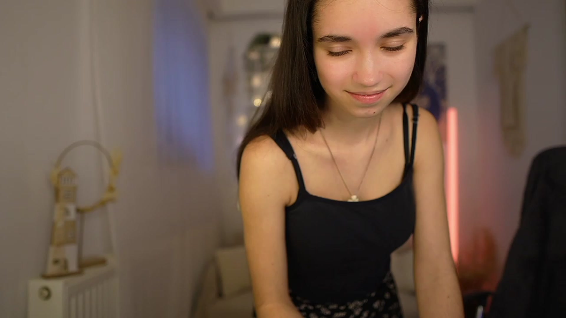 Gallery image thumbnail from Gia_Paige18's myfreecams stream on, 01/30/2024, 12:54 image 18 of 20