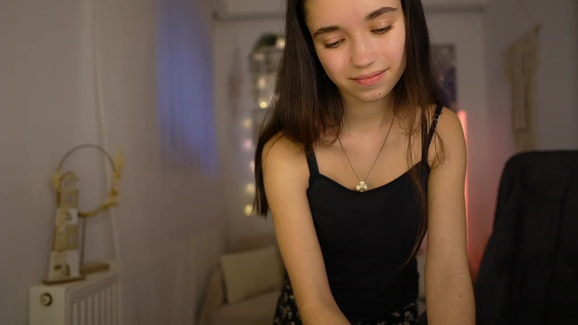 Gallery image thumbnail from Gia_Paige18's myfreecams stream on, 01/30/2024, 13:44 image 17 of 20