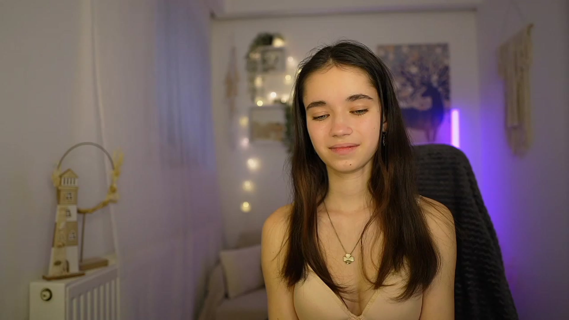 Gallery image thumbnail from Gia_Paige18's myfreecams stream on, 01/31/2024, 13:38 image 18 of 20