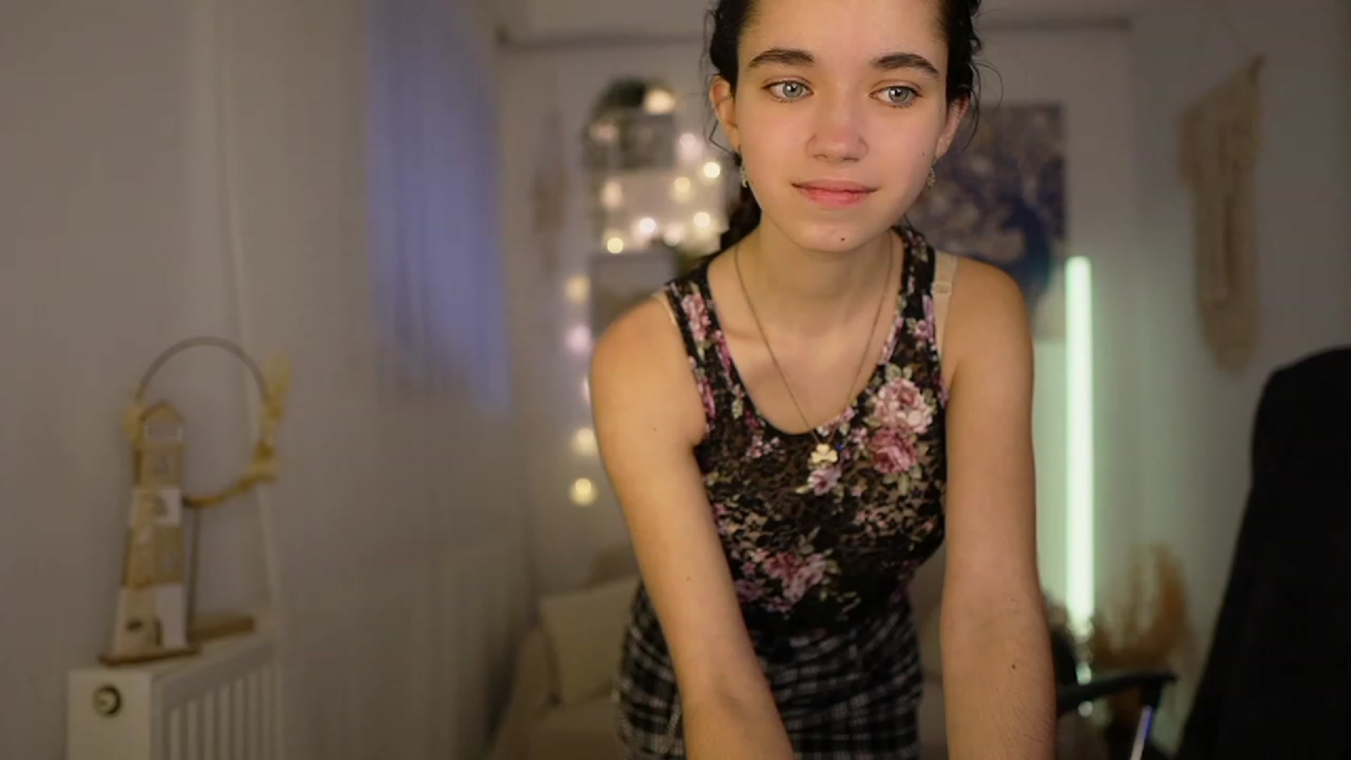 Gallery image thumbnail from Gia_Paige18's myfreecams stream on, 02/01/2024, 12:49 image 10 of 20