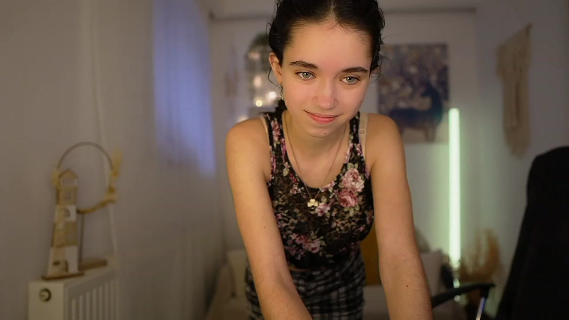 Gallery image thumbnail from Gia_Paige18's myfreecams stream on, 02/01/2024, 12:49 image 3 of 20