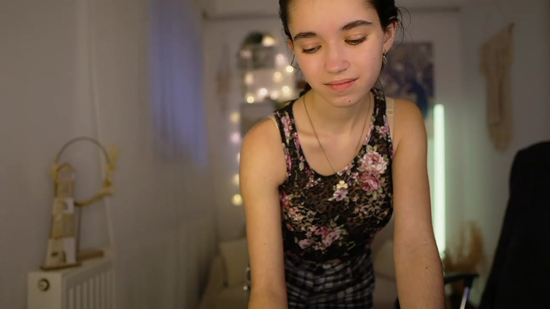 Gallery image thumbnail from Gia_Paige18's myfreecams stream on, 02/01/2024, 12:49 image 11 of 20