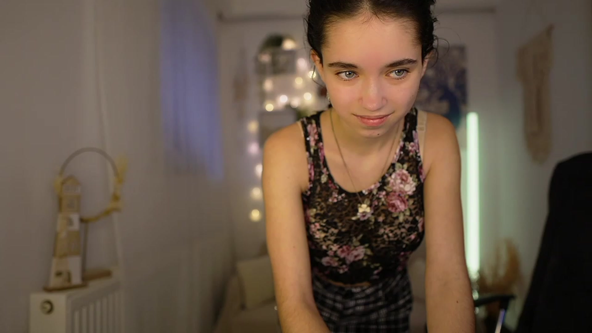 Gallery image thumbnail from Gia_Paige18's myfreecams stream on, 02/01/2024, 12:49 image 9 of 20
