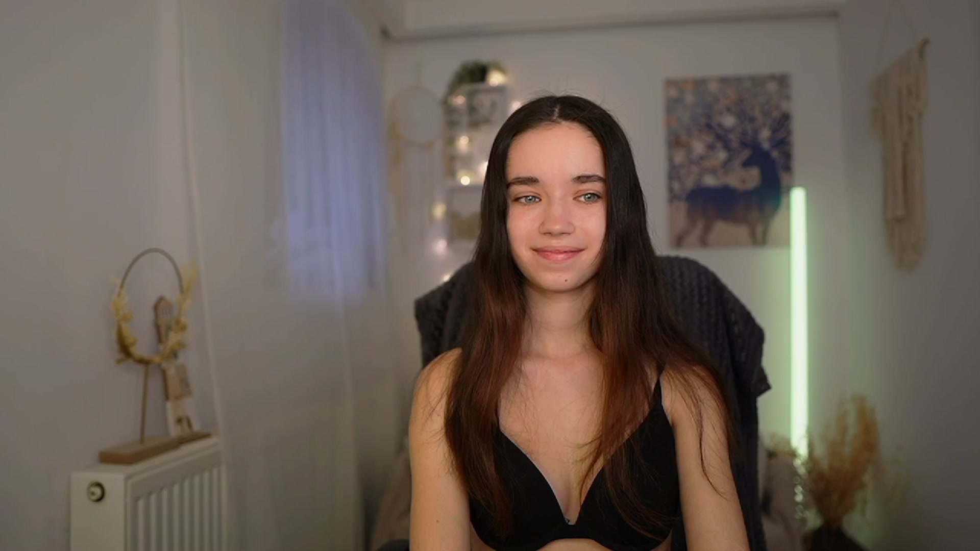 Gallery image thumbnail from Gia_Paige18's myfreecams stream on, 02/09/2024, 11:59 image 9 of 20