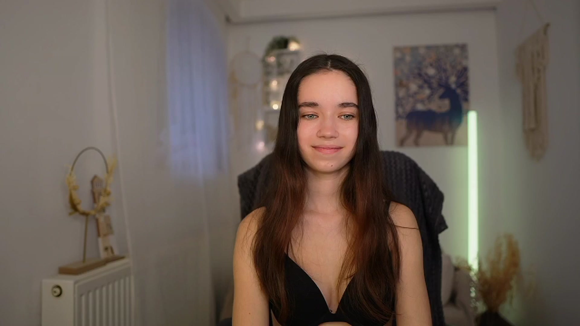 Gallery image thumbnail from Gia_Paige18's myfreecams stream on, 02/09/2024, 11:59 image 17 of 20