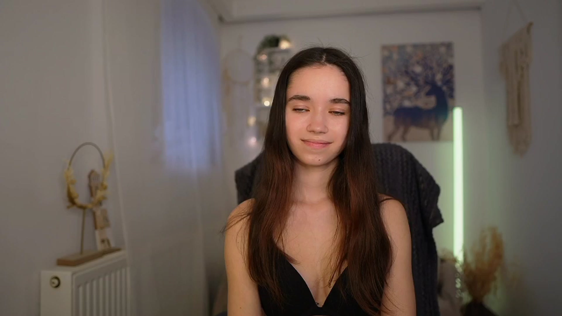 Gallery image thumbnail from Gia_Paige18's myfreecams stream on, 02/09/2024, 13:20 image 19 of 20