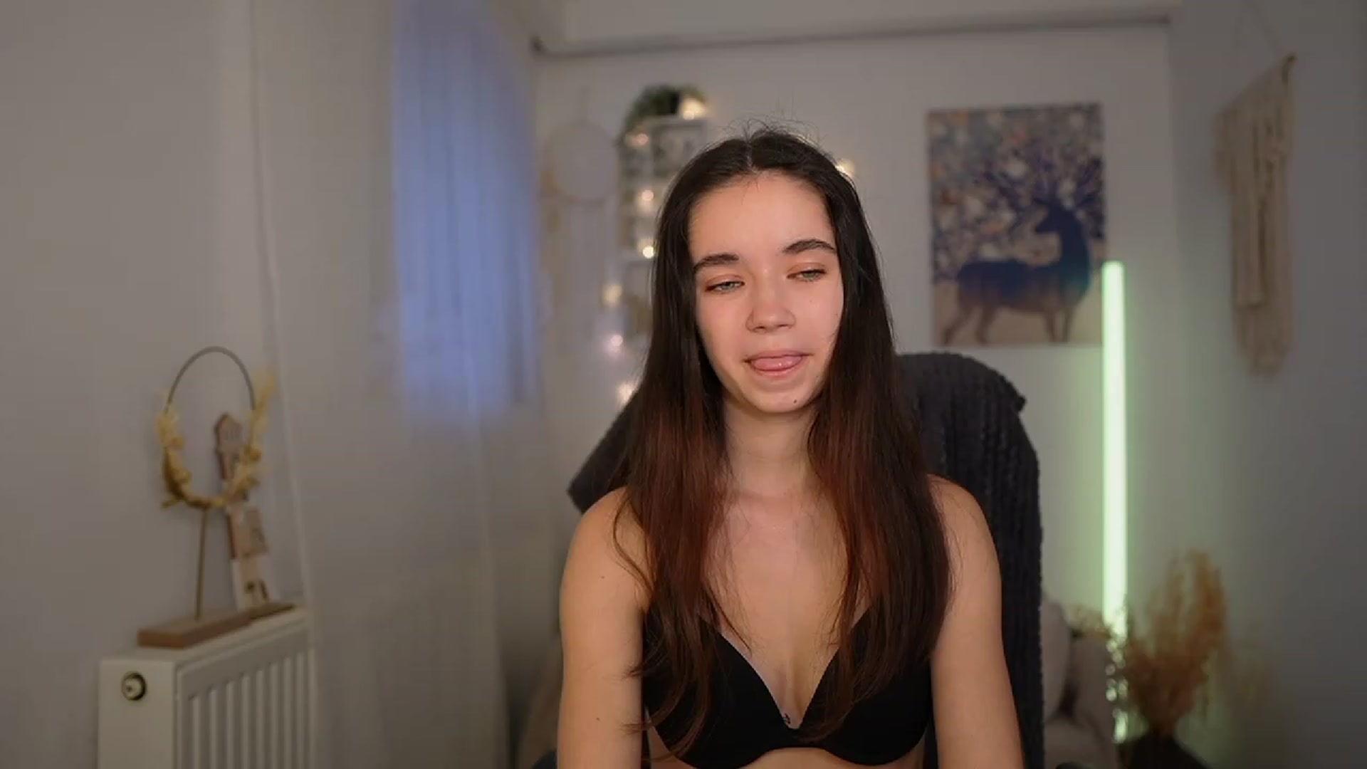 Gallery image thumbnail from Gia_Paige18's myfreecams stream on, 02/10/2024, 11:38 image 9 of 20