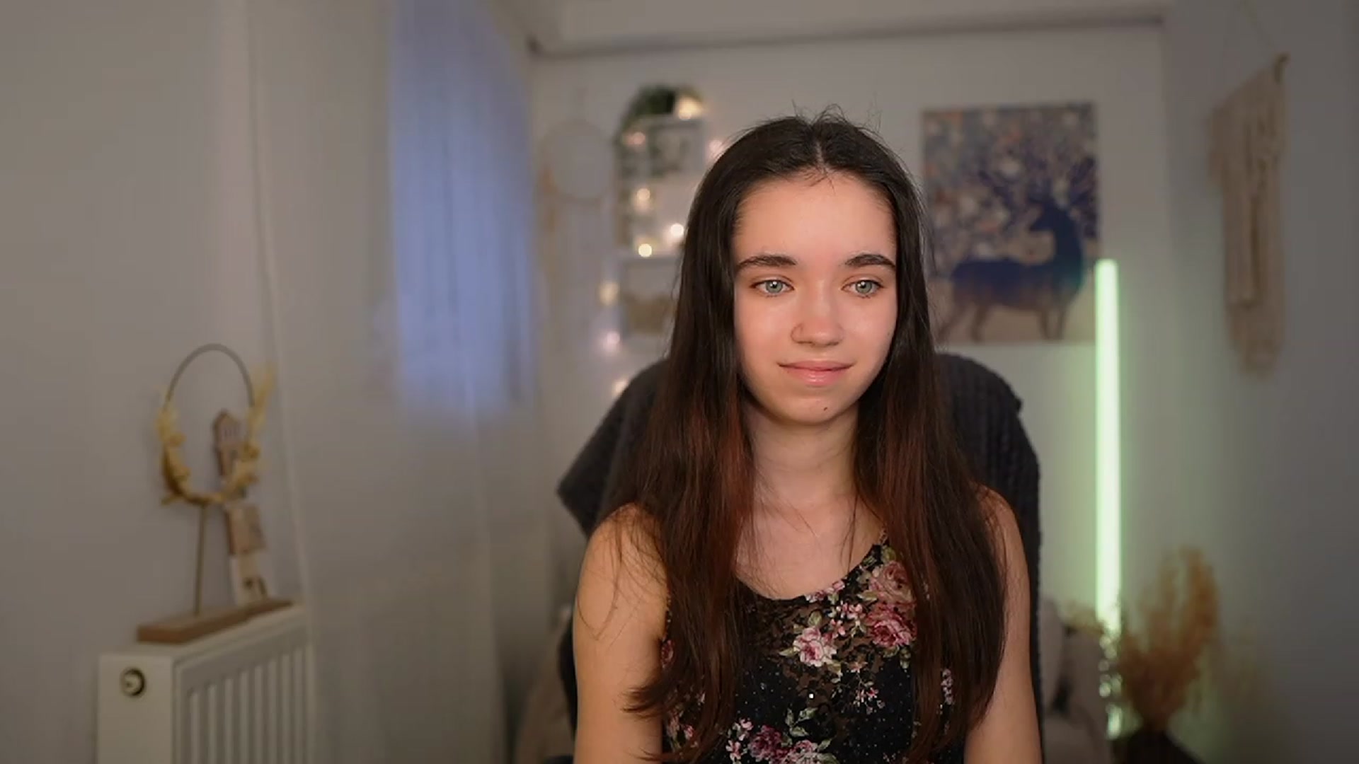 Gallery image thumbnail from Gia_Paige18's myfreecams stream on, 02/10/2024, 12:43 image 12 of 20