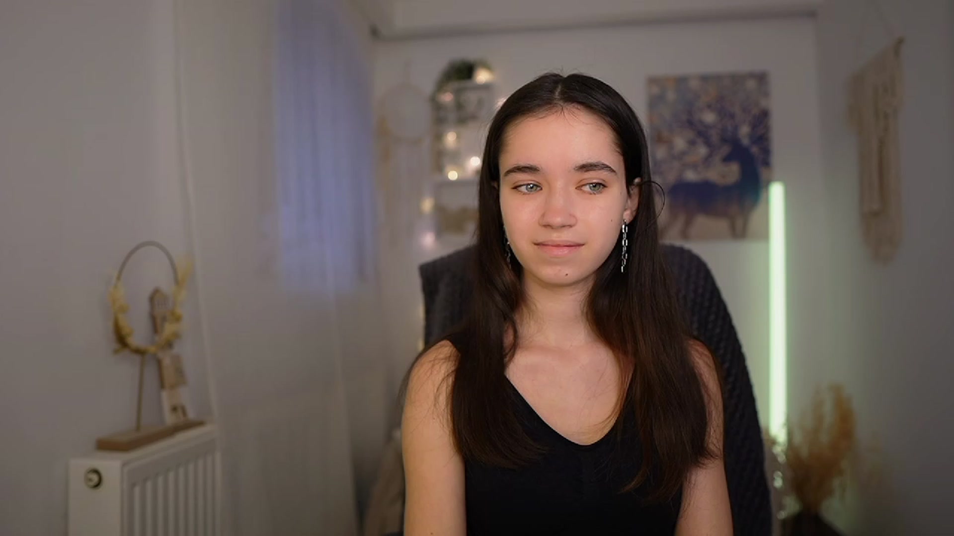 Gallery image thumbnail from Gia_Paige18's myfreecams stream on, 02/11/2024, 09:34 image 11 of 20