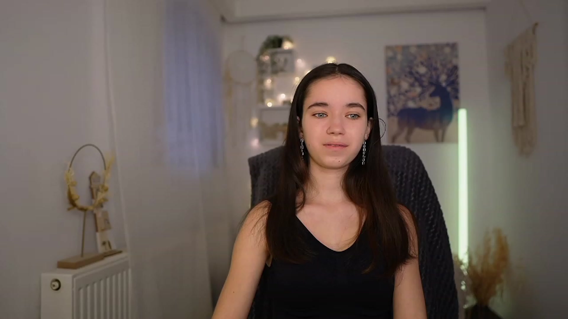 Gallery image thumbnail from Gia_Paige18's myfreecams stream on, 02/11/2024, 09:34 image 14 of 20
