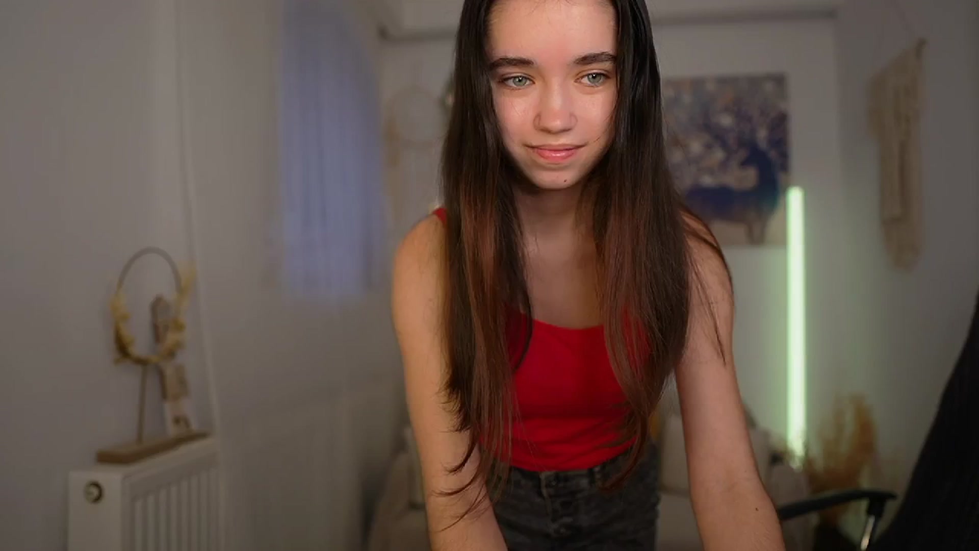 Gallery image thumbnail from Gia_Paige18's myfreecams stream on, 02/12/2024, 09:52 image 1 of 20