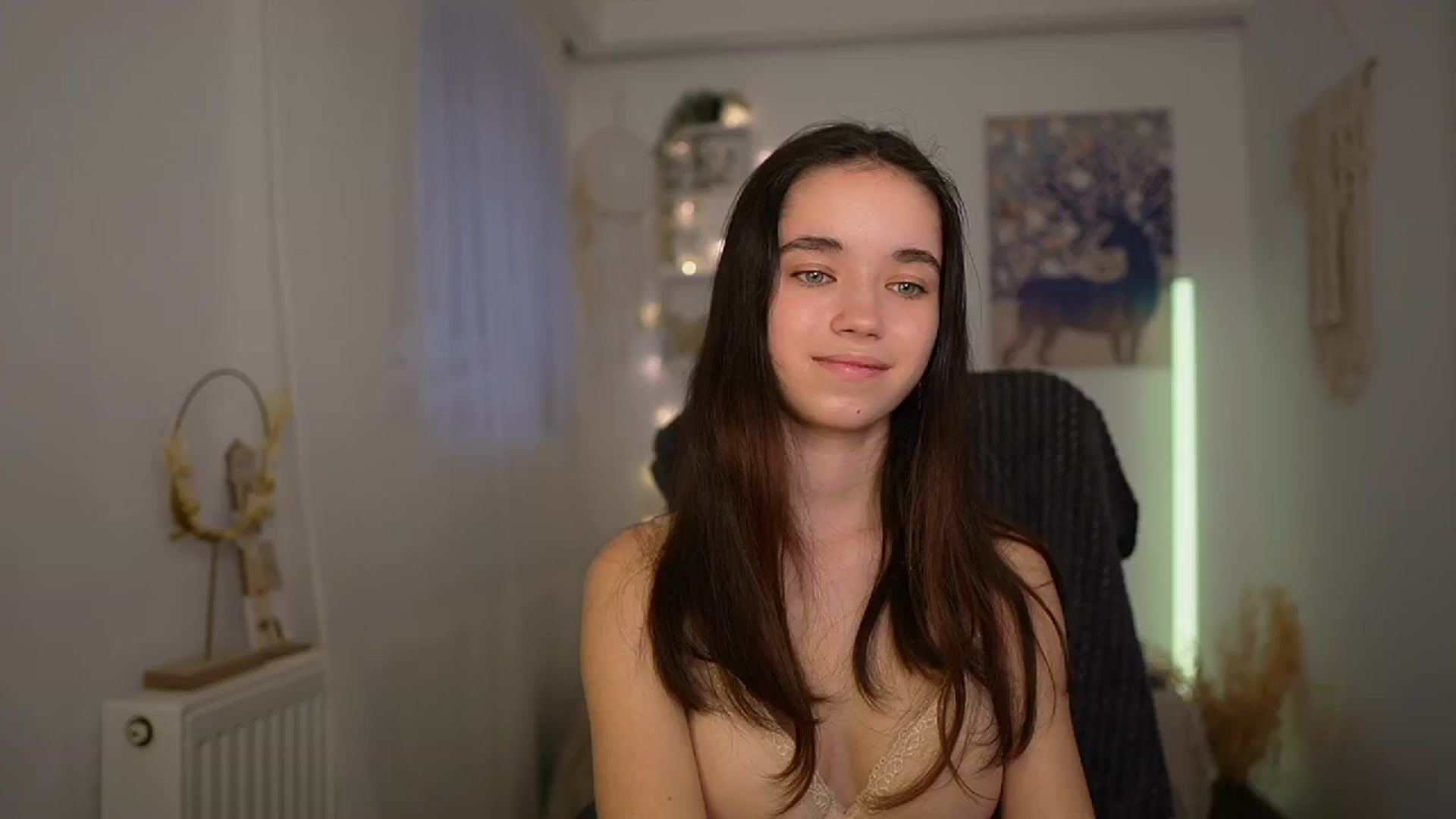Gallery image thumbnail from Gia_Paige18's myfreecams stream on, 02/12/2024, 13:49 image 19 of 20