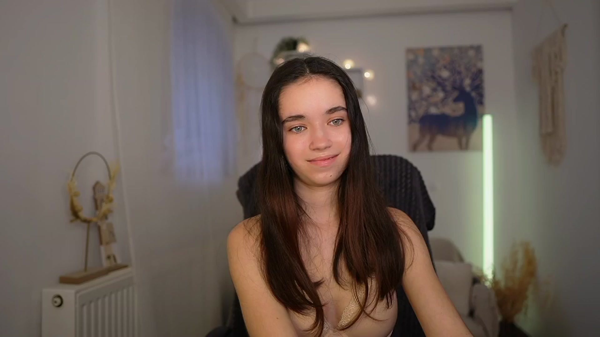 Gallery image thumbnail from Gia_Paige18's myfreecams stream on, 02/12/2024, 13:49 image 15 of 20