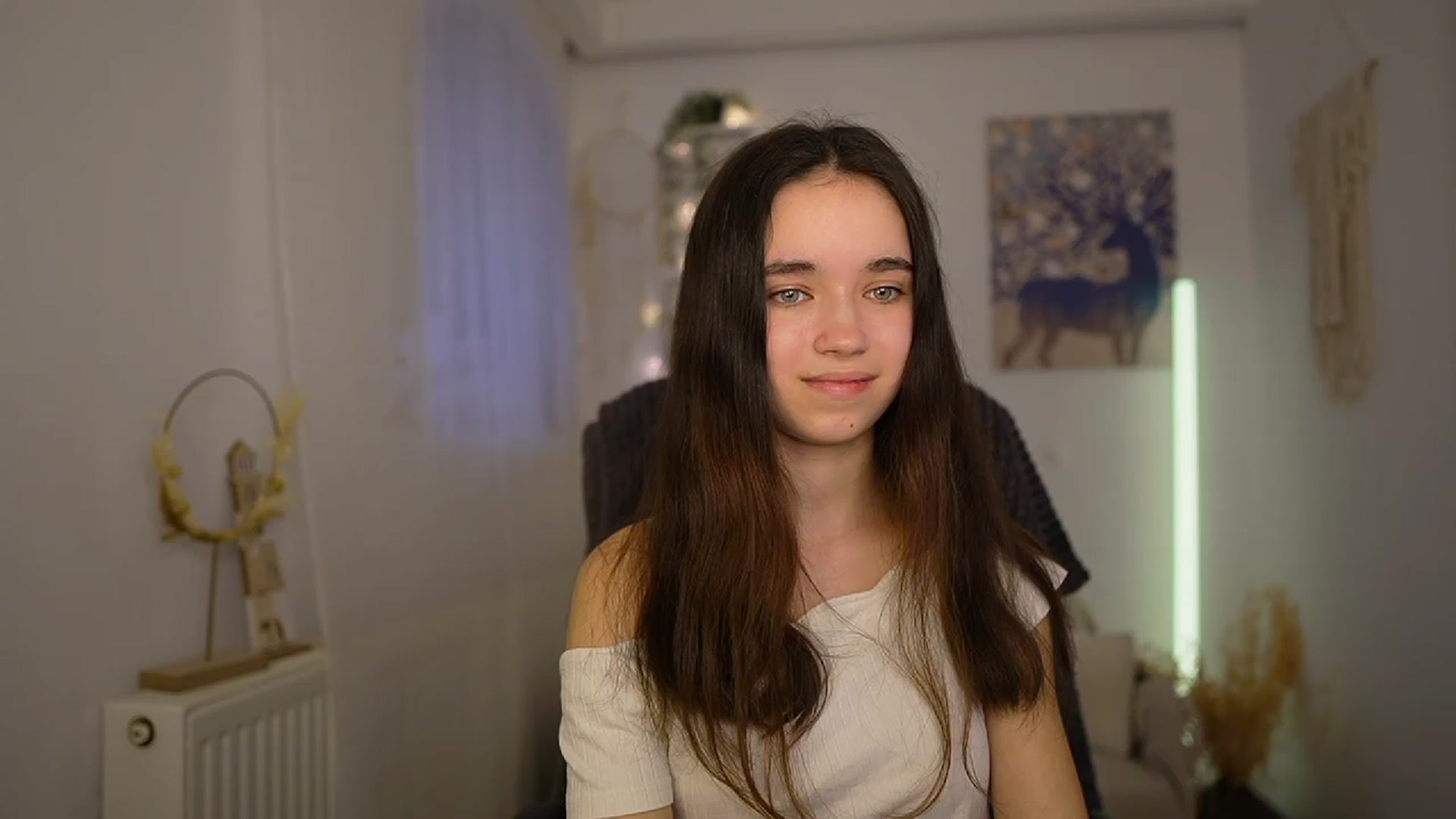Gallery image thumbnail from Gia_Paige18's myfreecams stream on, 02/14/2024, 14:12 image 14 of 20