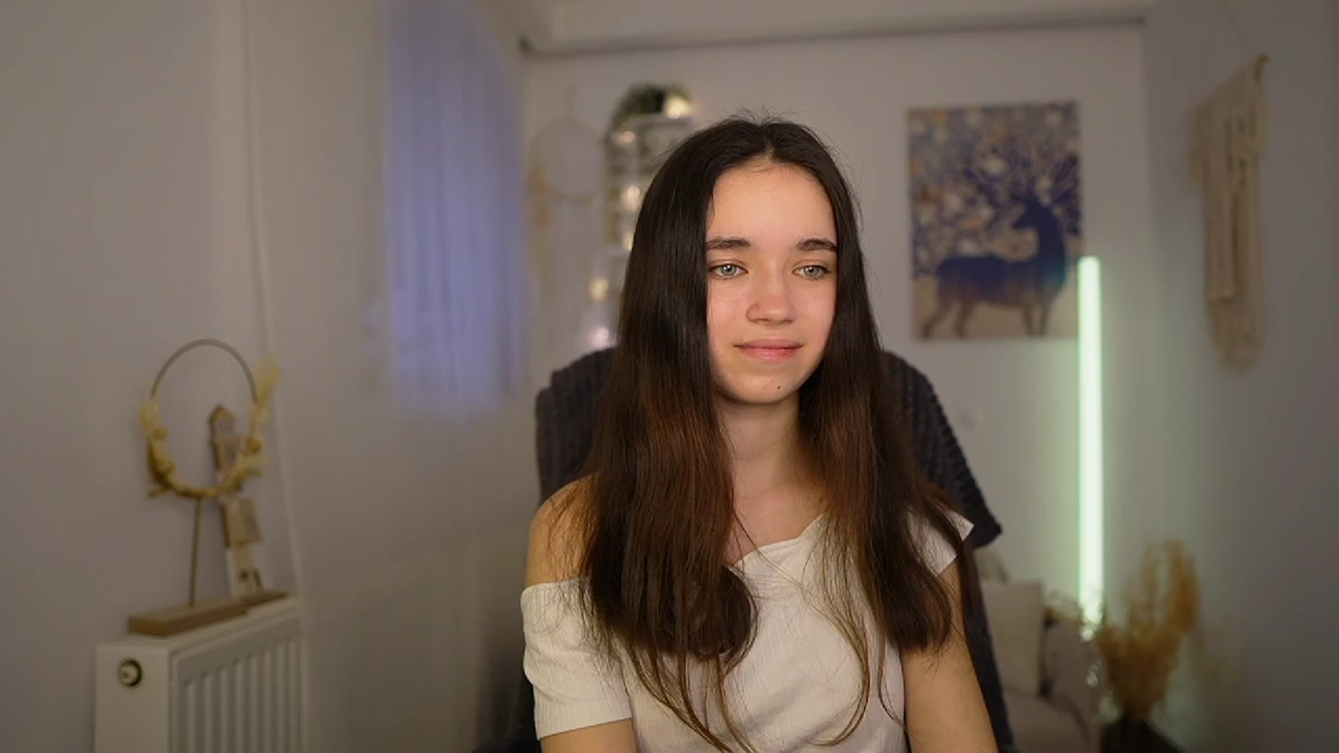 Gallery image thumbnail from Gia_Paige18's myfreecams stream on, 02/14/2024, 14:12 image 15 of 20