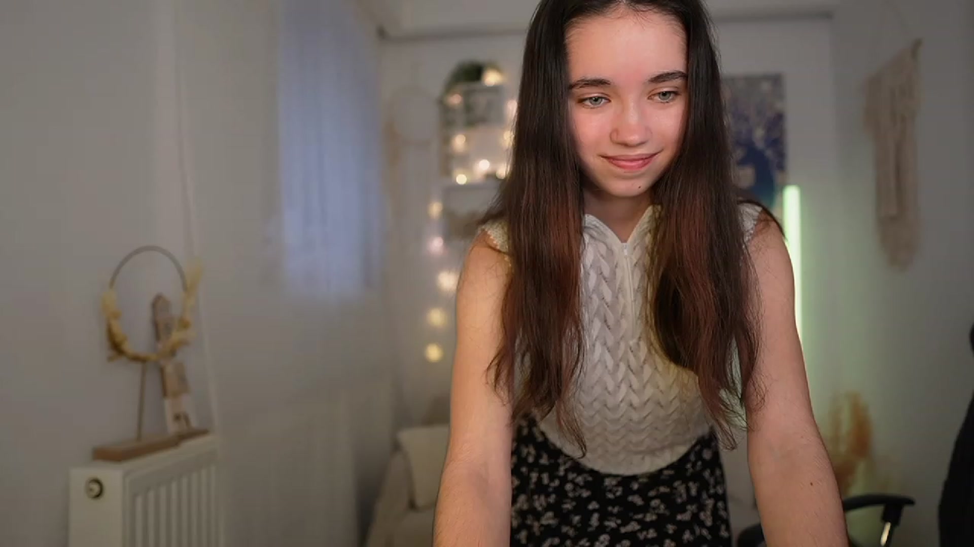 Gallery image thumbnail from Gia_Paige18's myfreecams stream on, 02/15/2024, 10:04 image 18 of 20