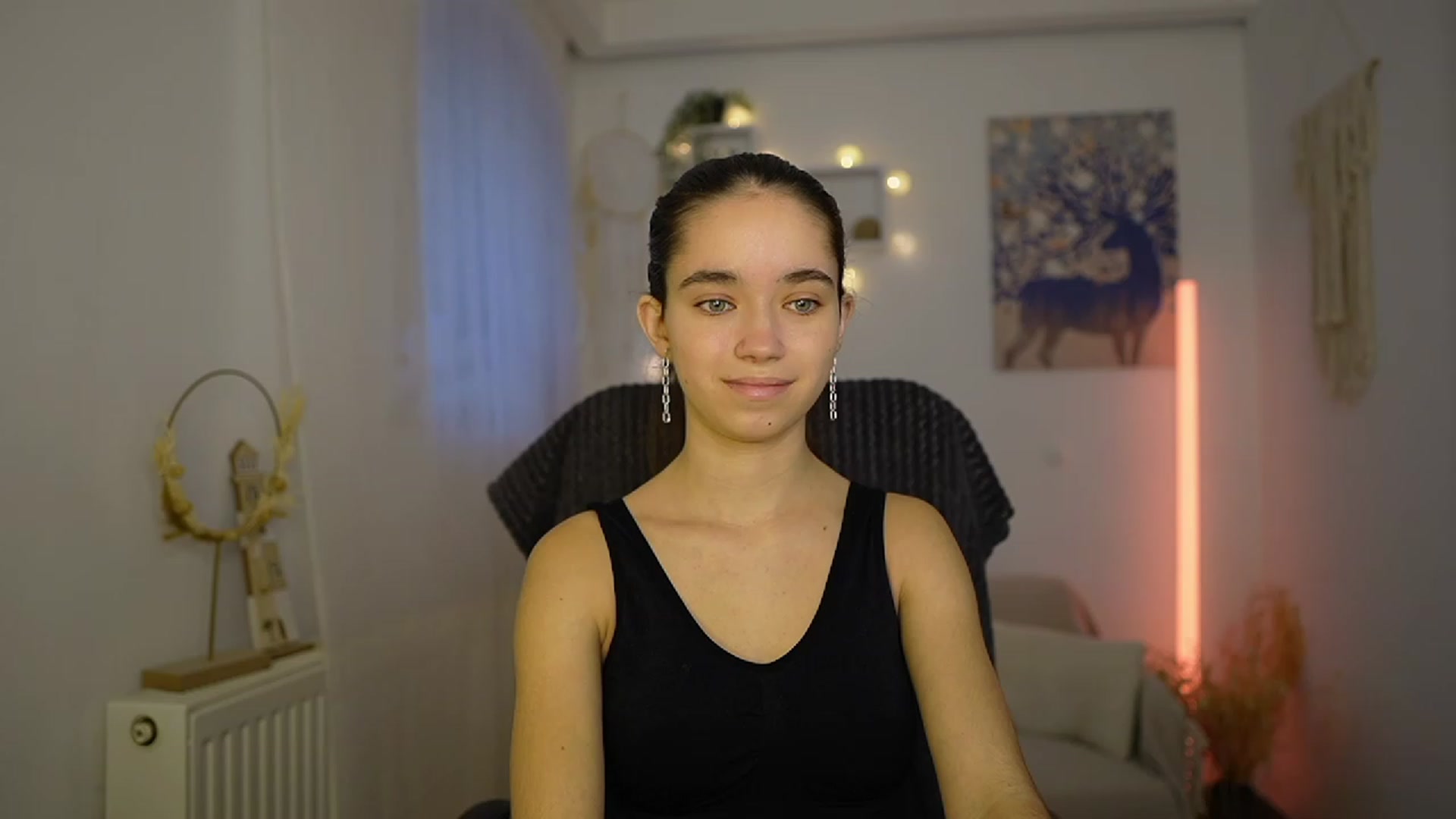 Gallery image thumbnail from Gia_Paige18's myfreecams stream on, 02/18/2024, 10:28 image 2 of 20