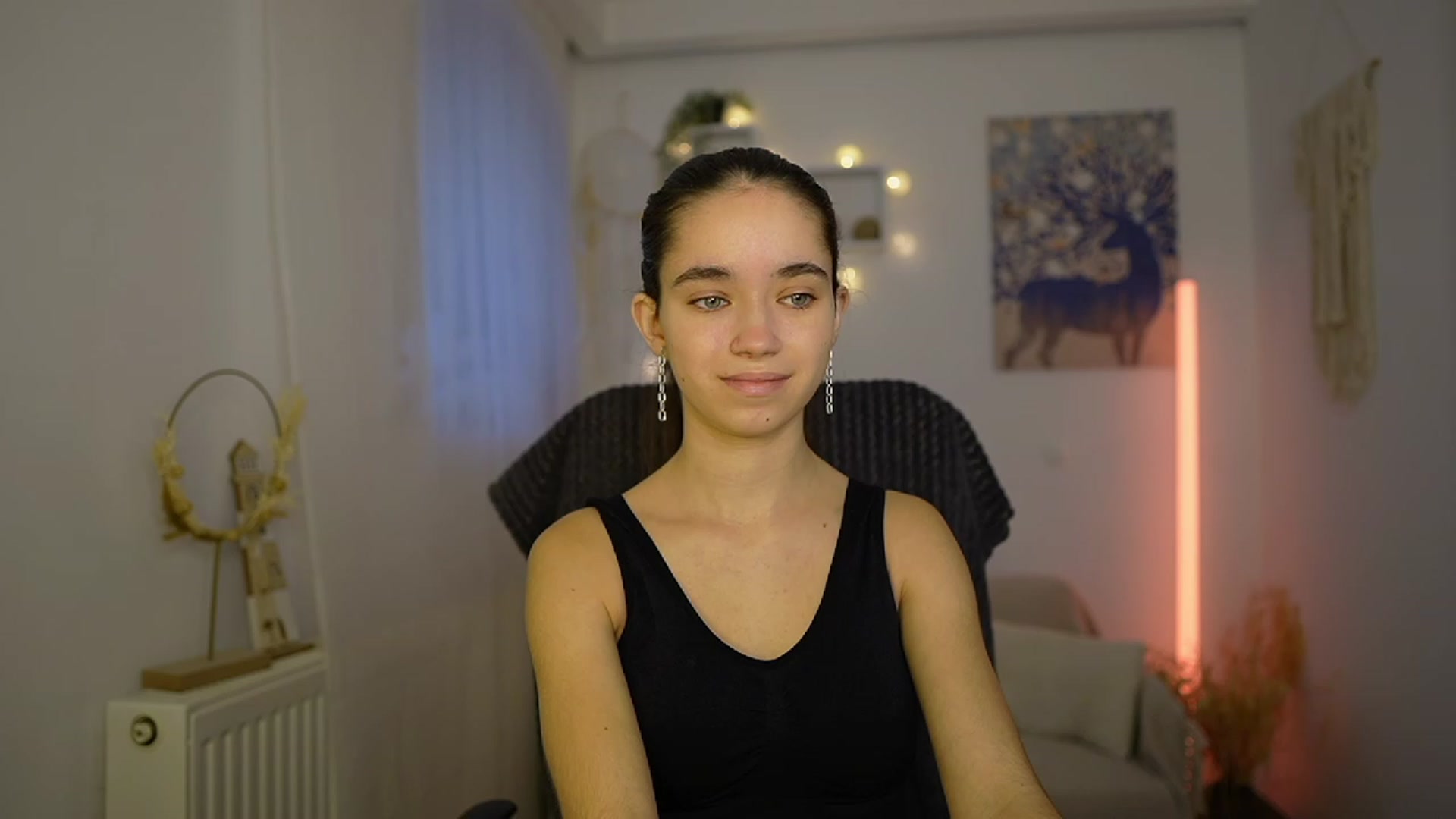 Gallery image thumbnail from Gia_Paige18's myfreecams stream on, 02/18/2024, 10:28 image 3 of 20