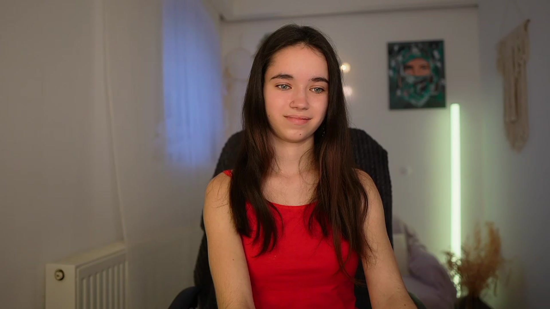 Gallery image thumbnail from Gia_Paige18's myfreecams stream on, 02/20/2024, 13:03 image 8 of 20