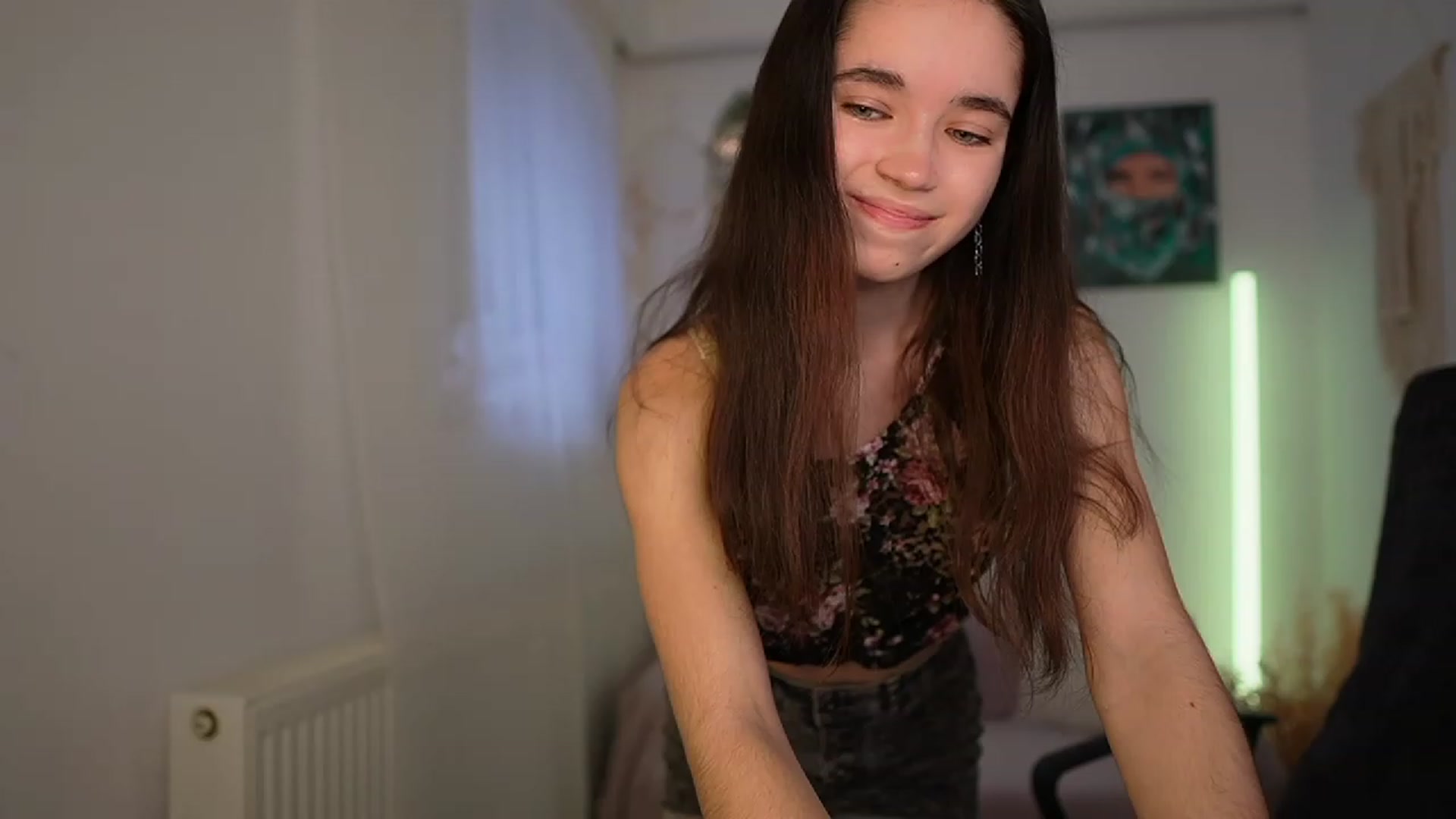 Gallery image thumbnail from Gia_Paige18's myfreecams stream on, 02/22/2024, 11:19 image 8 of 20
