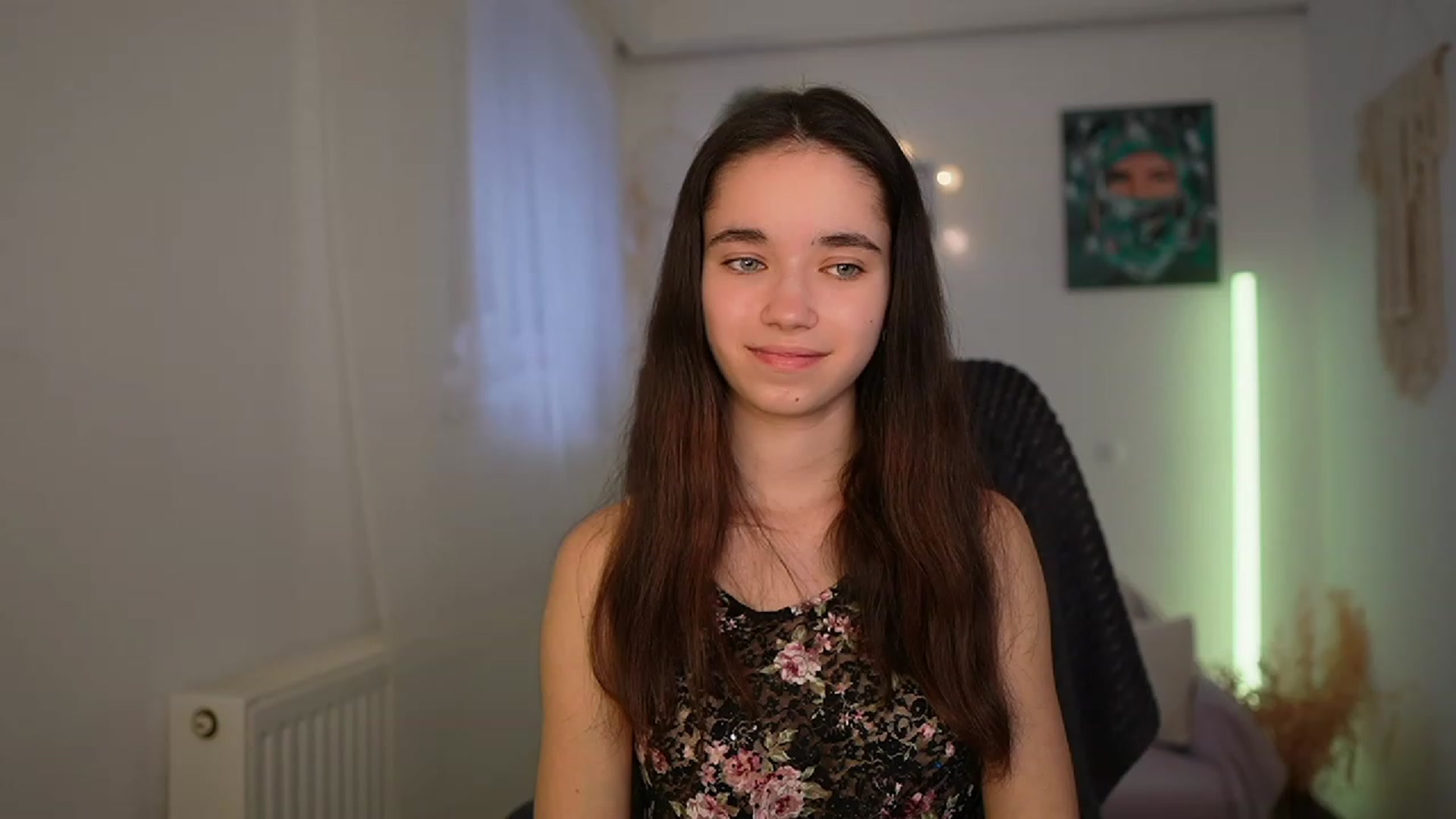 Gallery image thumbnail from Gia_Paige18's myfreecams stream on, 02/22/2024, 11:19 image 10 of 20