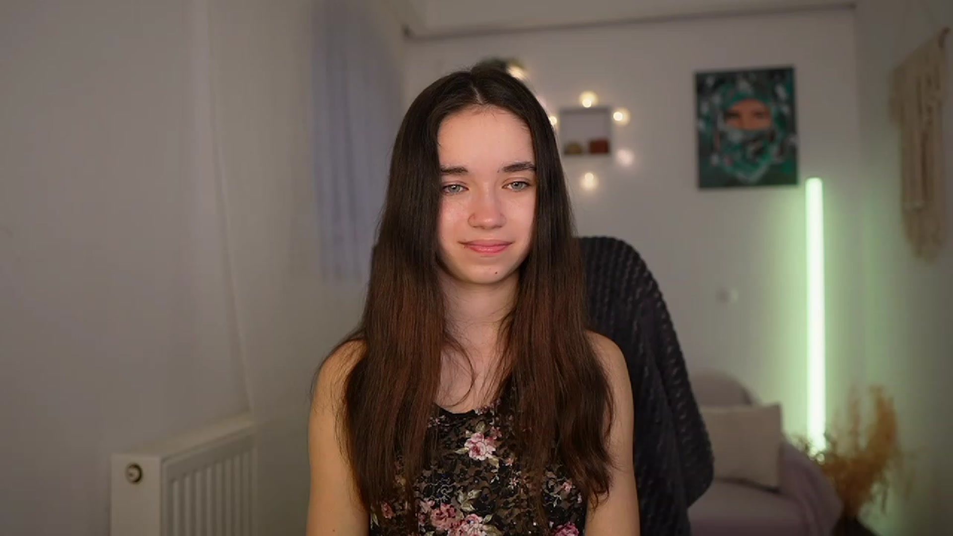 Gallery image thumbnail from Gia_Paige18's myfreecams stream on, 02/22/2024, 15:37 image 12 of 20