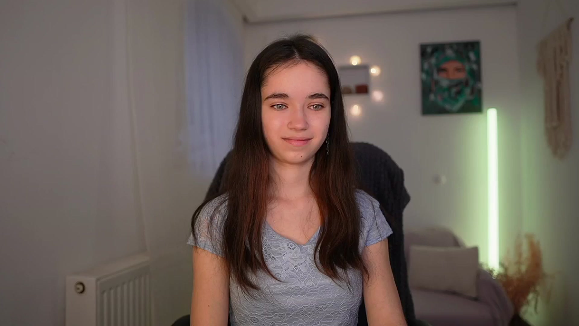 Gallery image thumbnail from Gia_Paige18's myfreecams stream on, 02/23/2024, 11:02 image 8 of 20