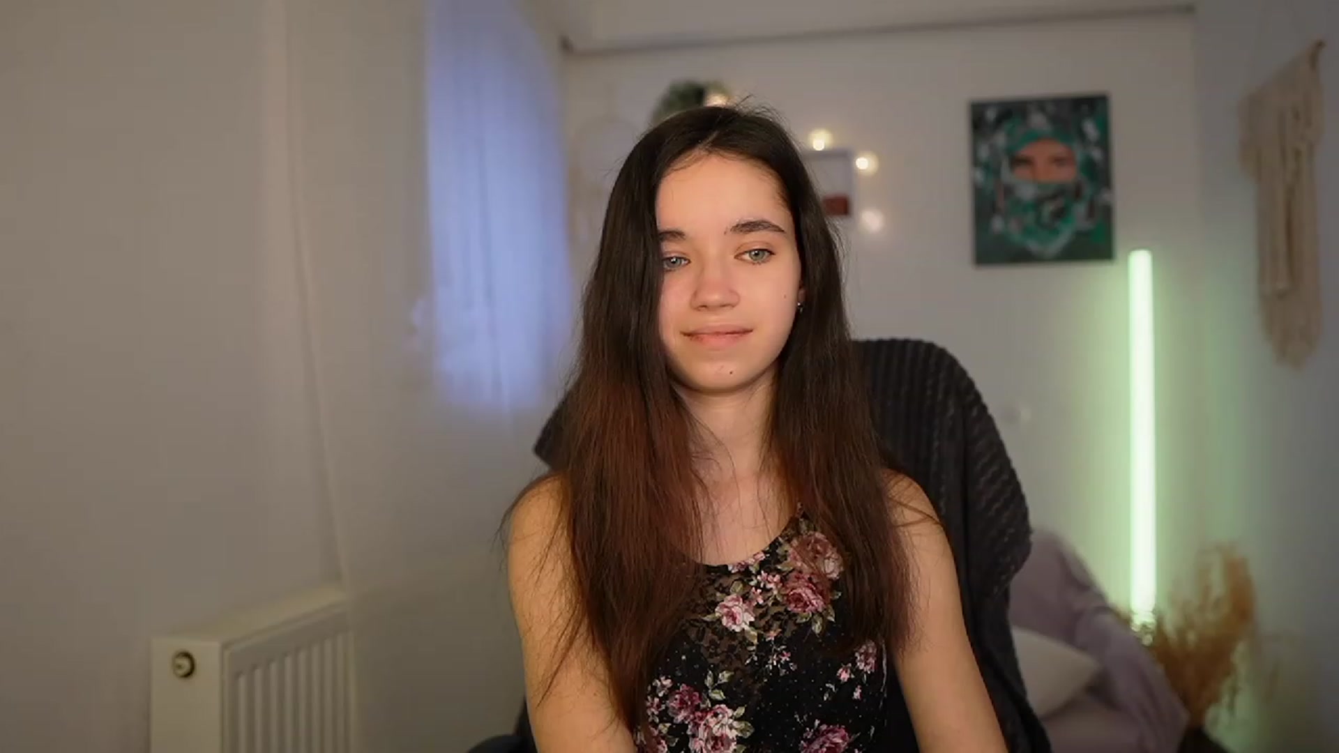 Gallery image thumbnail from Gia_Paige18's myfreecams stream on, 02/27/2024, 10:02 image 10 of 20