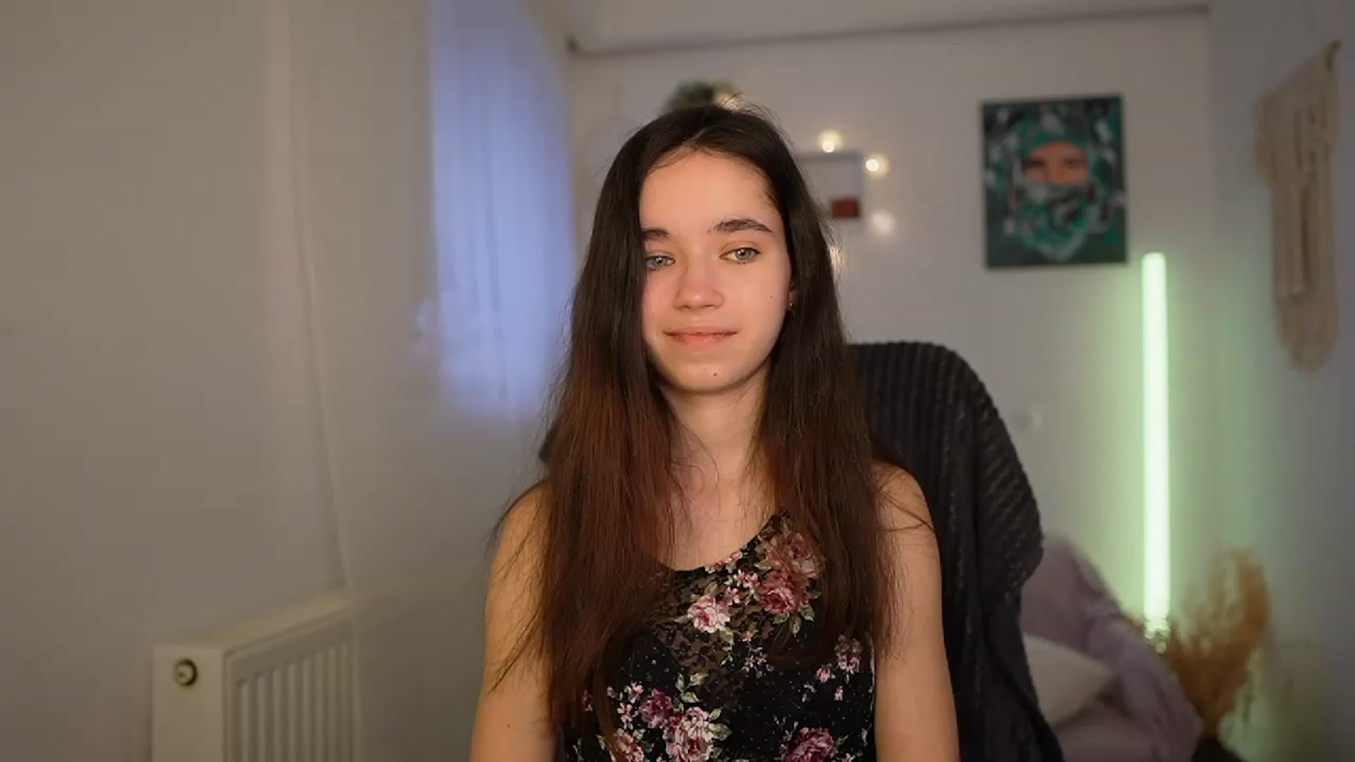 Gallery image thumbnail from Gia_Paige18's myfreecams stream on, 02/27/2024, 10:02 image 9 of 20