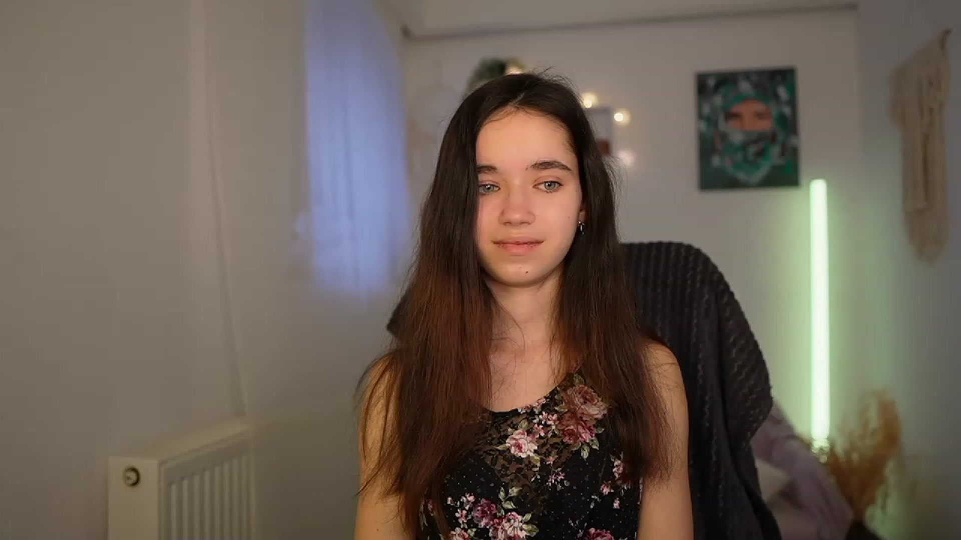 Gallery image thumbnail from Gia_Paige18's myfreecams stream on, 02/27/2024, 10:02 image 16 of 20