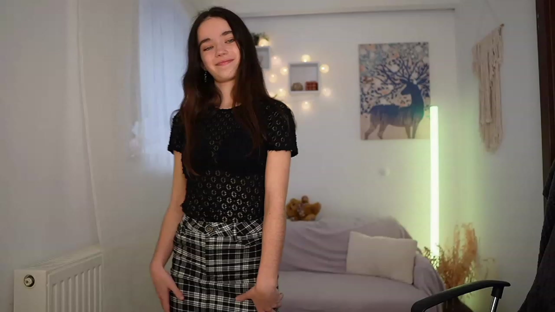 Gallery image thumbnail from Gia_Paige18's myfreecams stream on, 03/01/2024, 13:13 image 6 of 20