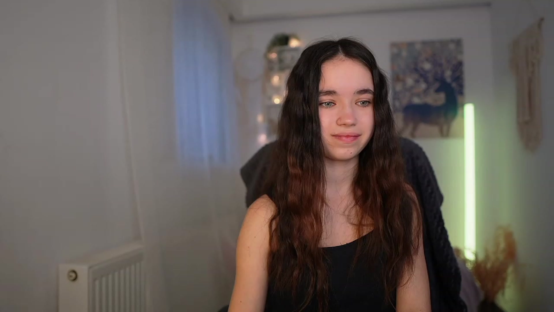 Gallery image thumbnail from Gia_Paige18's myfreecams stream on, 03/05/2024, 10:18 image 5 of 20