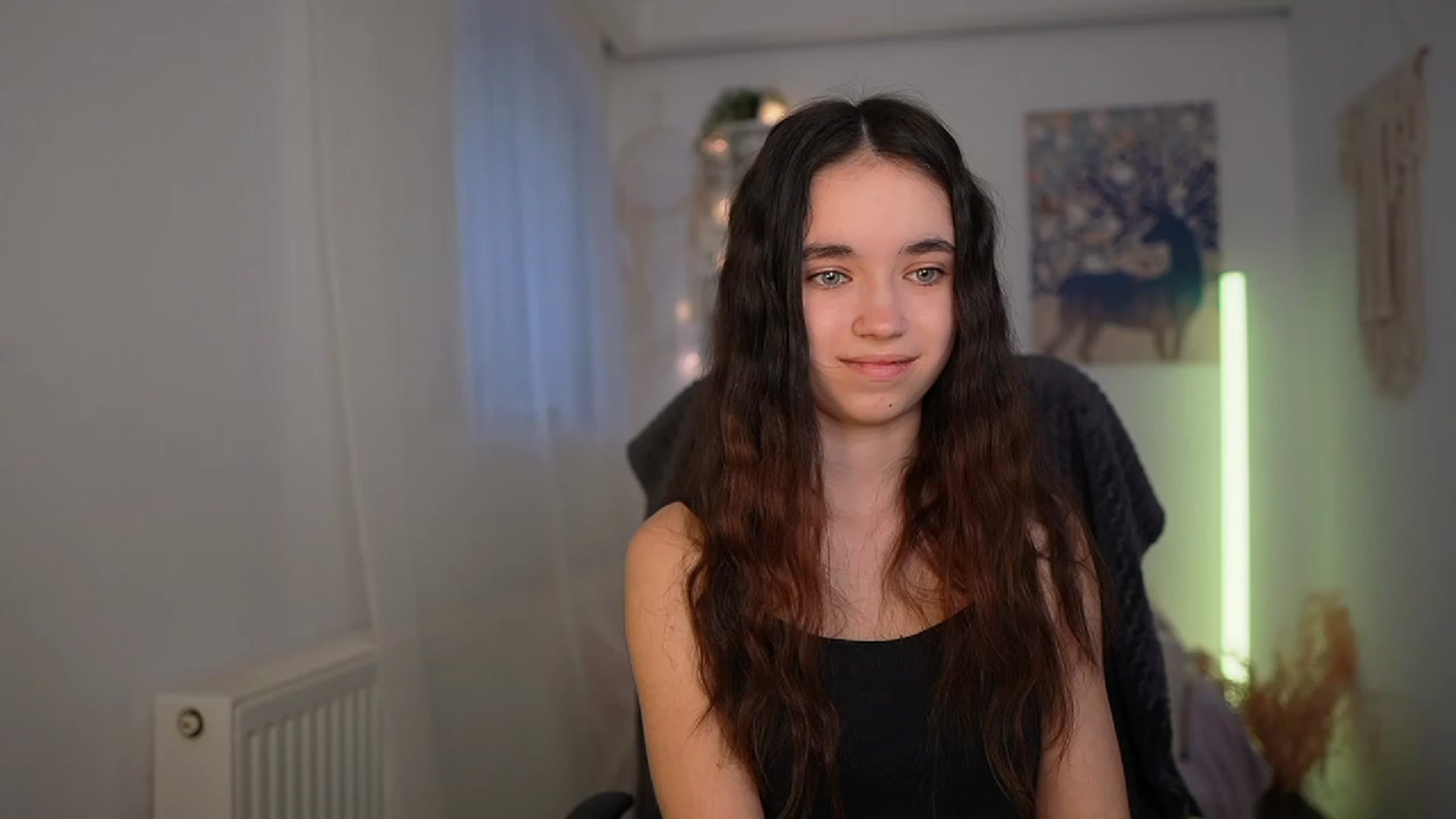 Gallery image thumbnail from Gia_Paige18's myfreecams stream on, 03/05/2024, 10:18 image 14 of 20